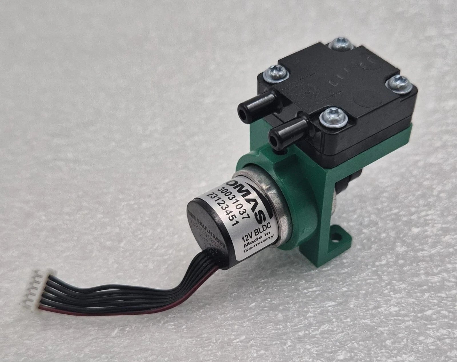 Thomas 3003 Series miniature diaphragm pump 12V BLDC