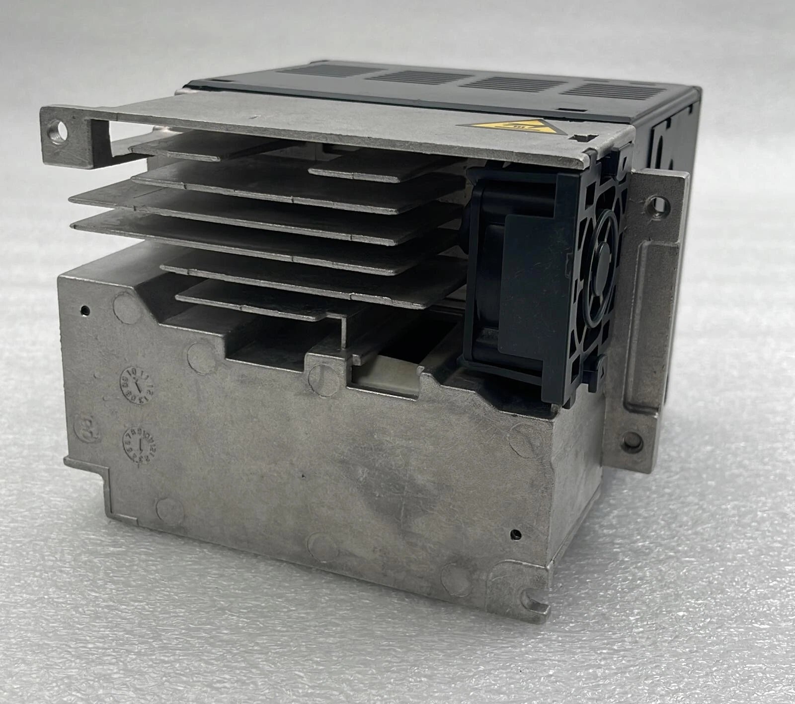 Schneider Electric Altivar ATV312HU15N4 AC variable frequency drive 1.5kW 380–500V