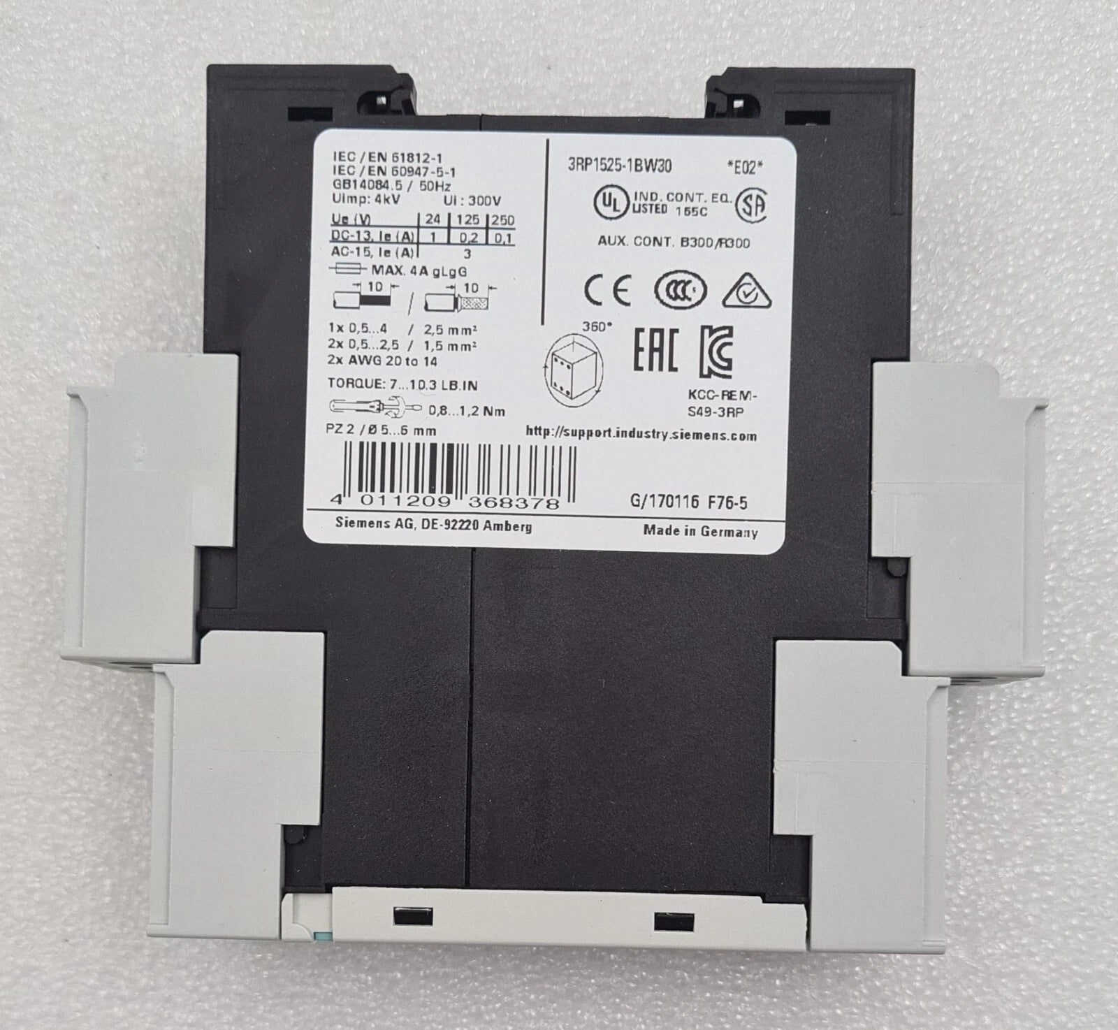 Siemens 3RP1525-1BW30 timing delay relay label and electrical specifications