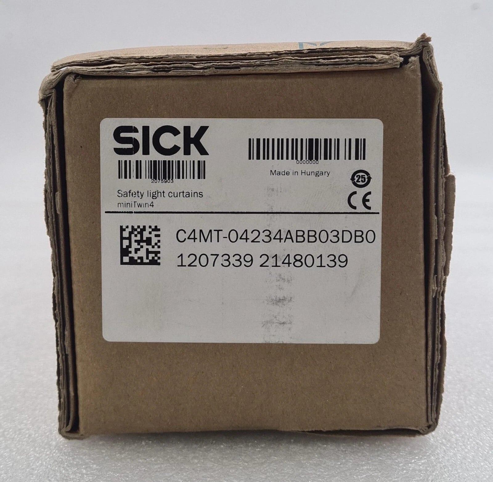 NEW - SICK miniTwin4 C4MT-04234ABB03DB0 1207339 Safety Light Curtains Sensor