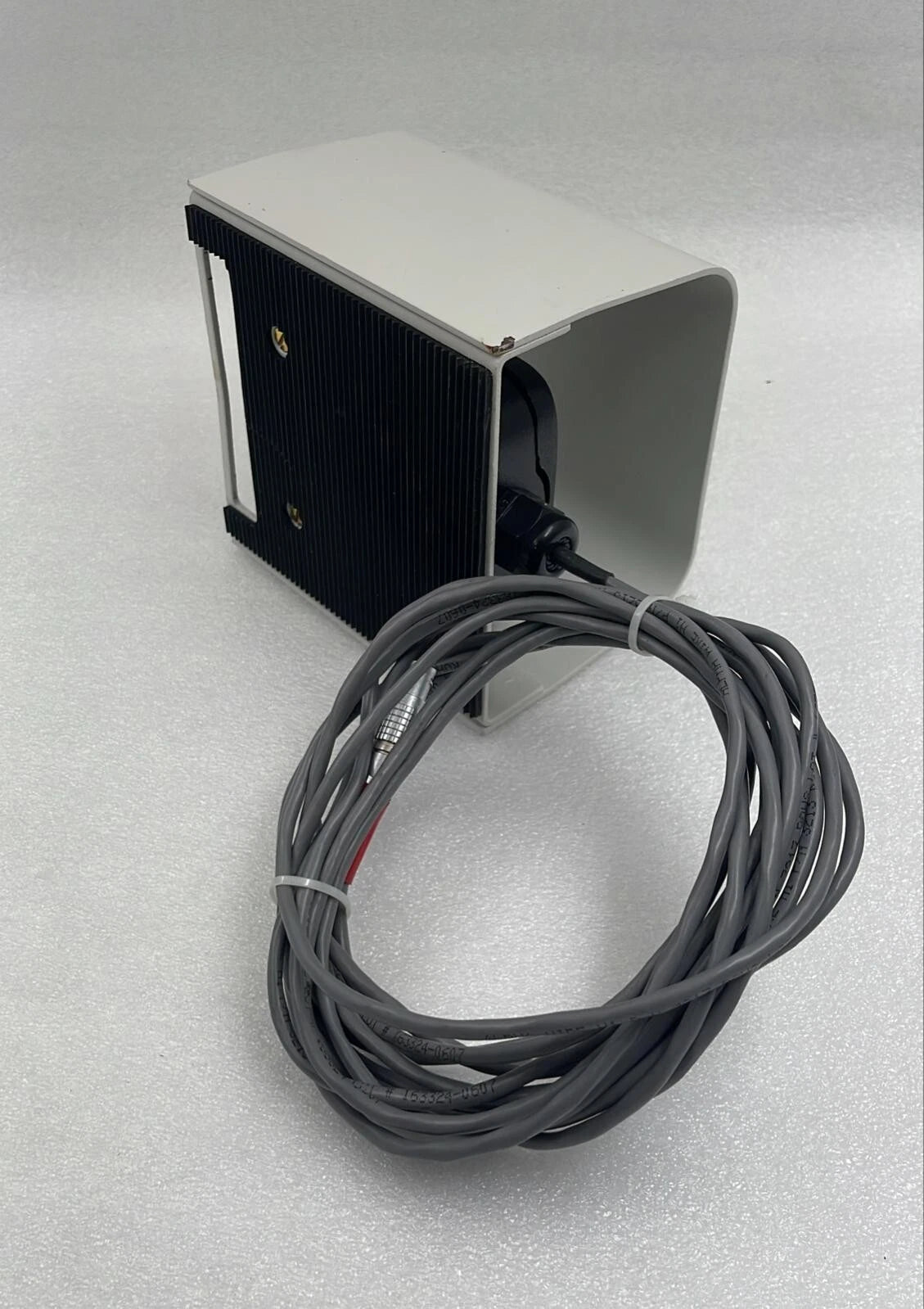 Linemaster Clipper side profile with enclosure