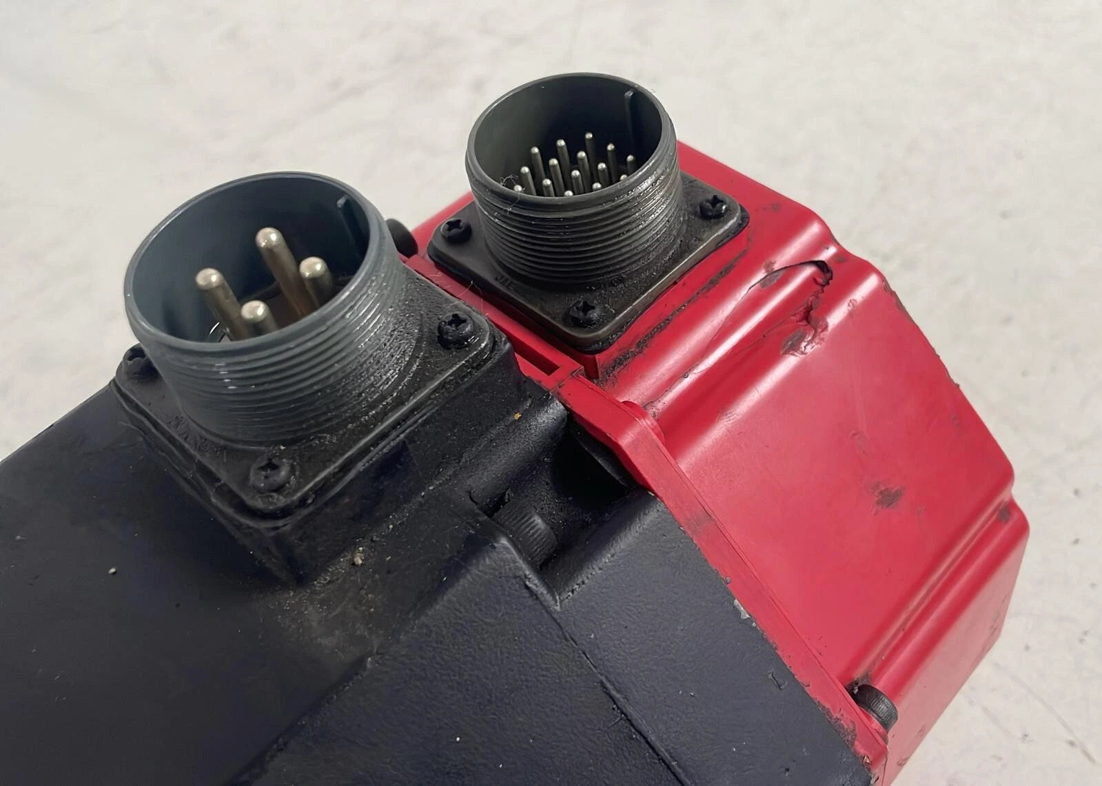 FANUC A06B-0315-B032 AC Servo Motor 10S 2000RPM Taper Shaft