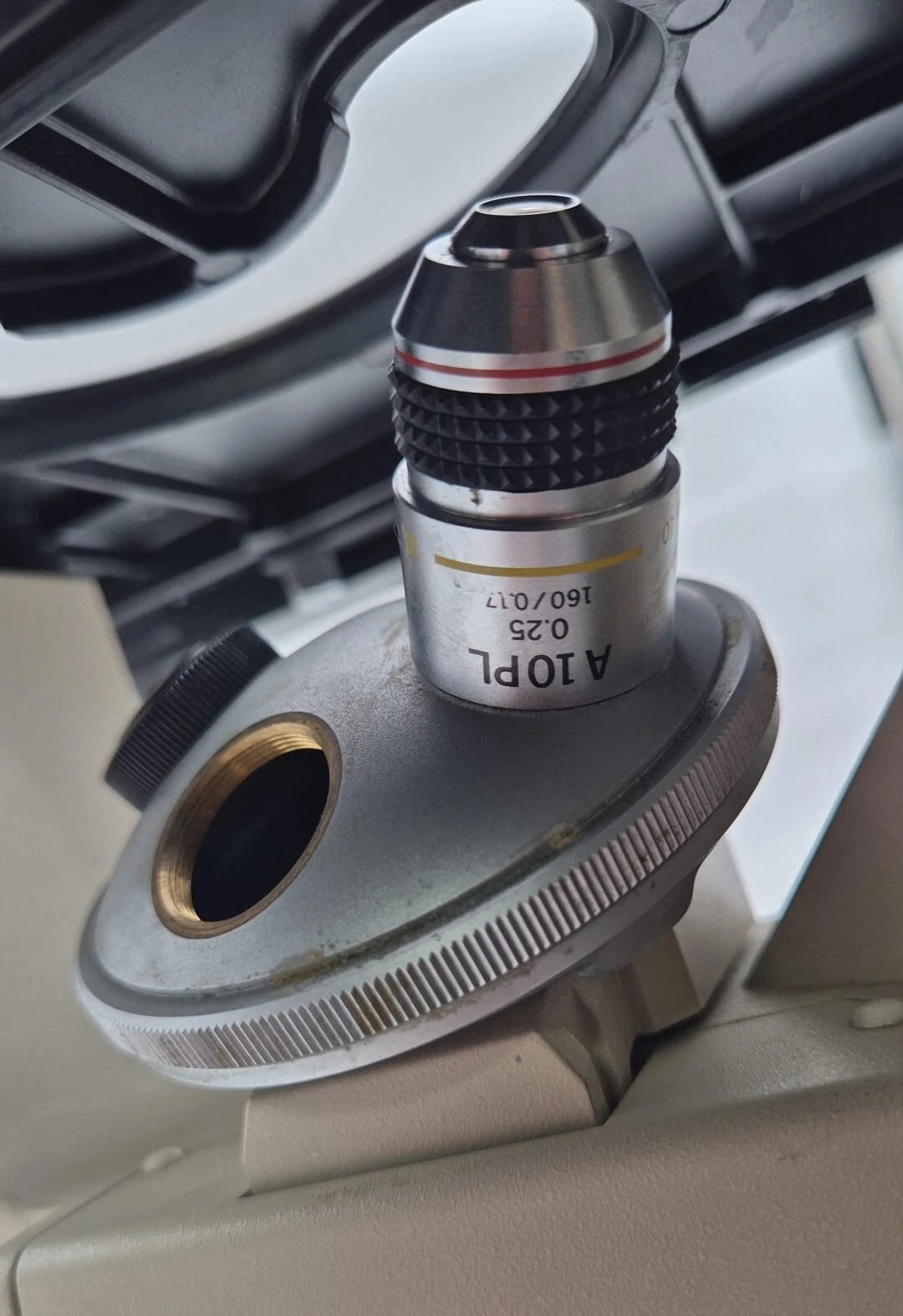 OLYMPUS CK2 Inverted Binocular Microscope 220/240V **AS-IS**