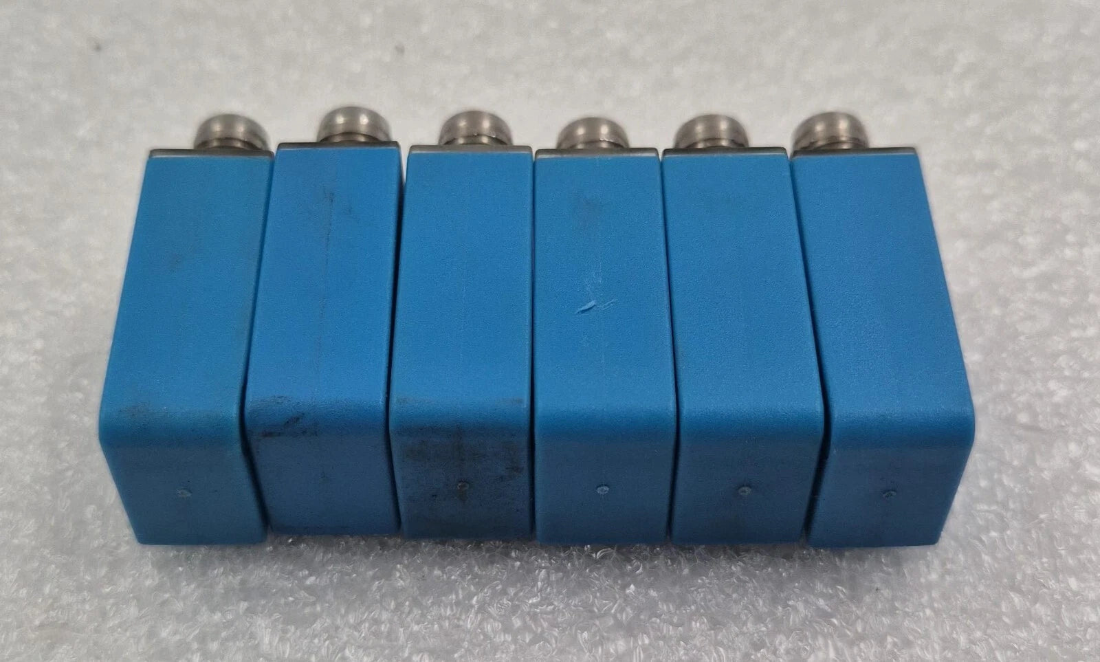 [LOT 8 PCS] SICK IQ10-03BPS-KT1 7900205 Inductive Proximity Sensor DC 10-30V