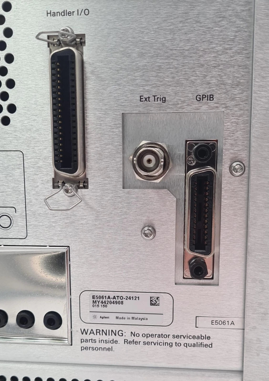 Agilent Technologies E5061A 300kHz - 1.5GHz ENA Series Network Analyzer 015 150