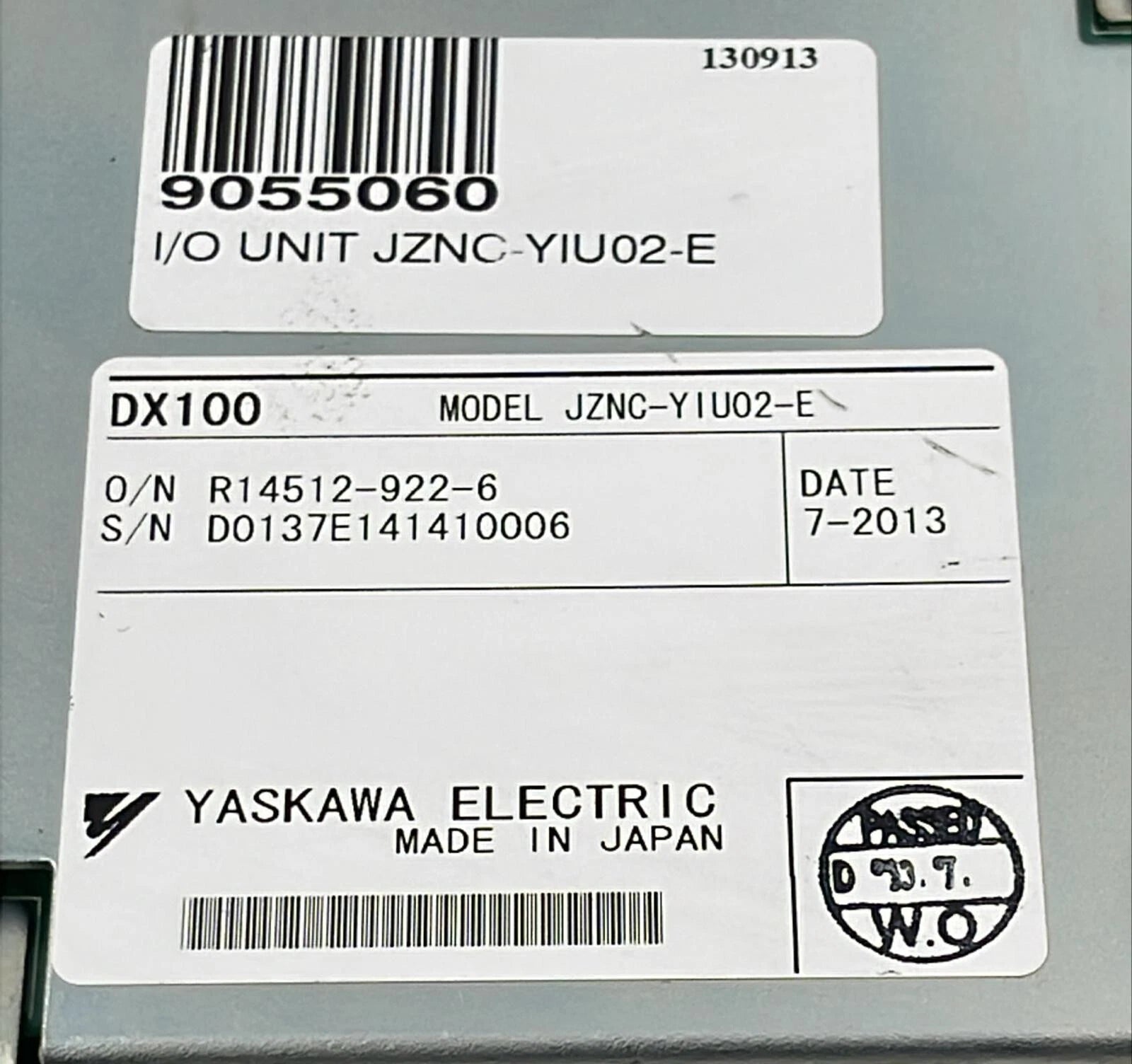 Yaskawa DX100 JZNC-YIU02-E PLC I/O module controller