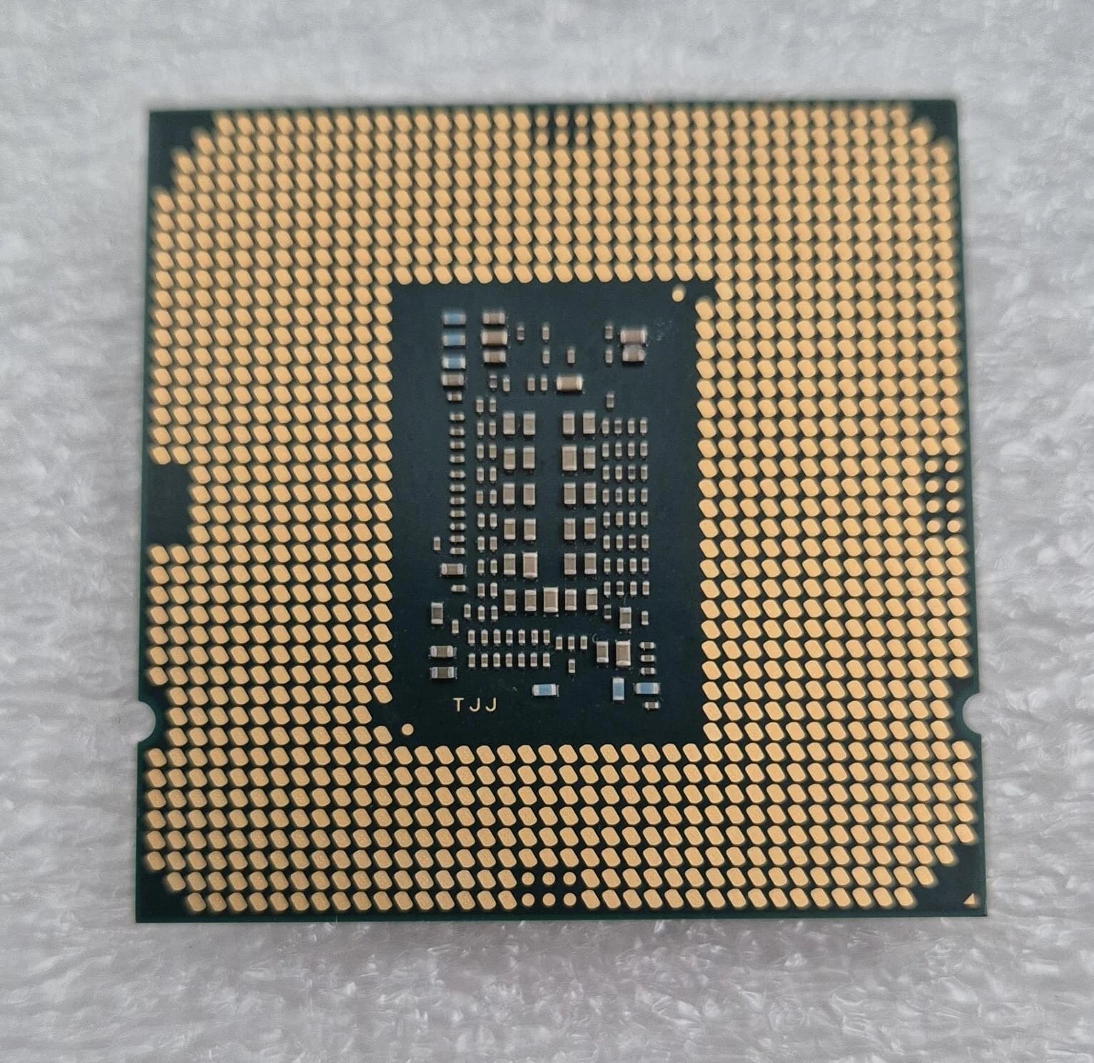 Intel Core i3 i3-10100 SRH3N Processor CPU Quad-Core 3.60GHz LGA 1200