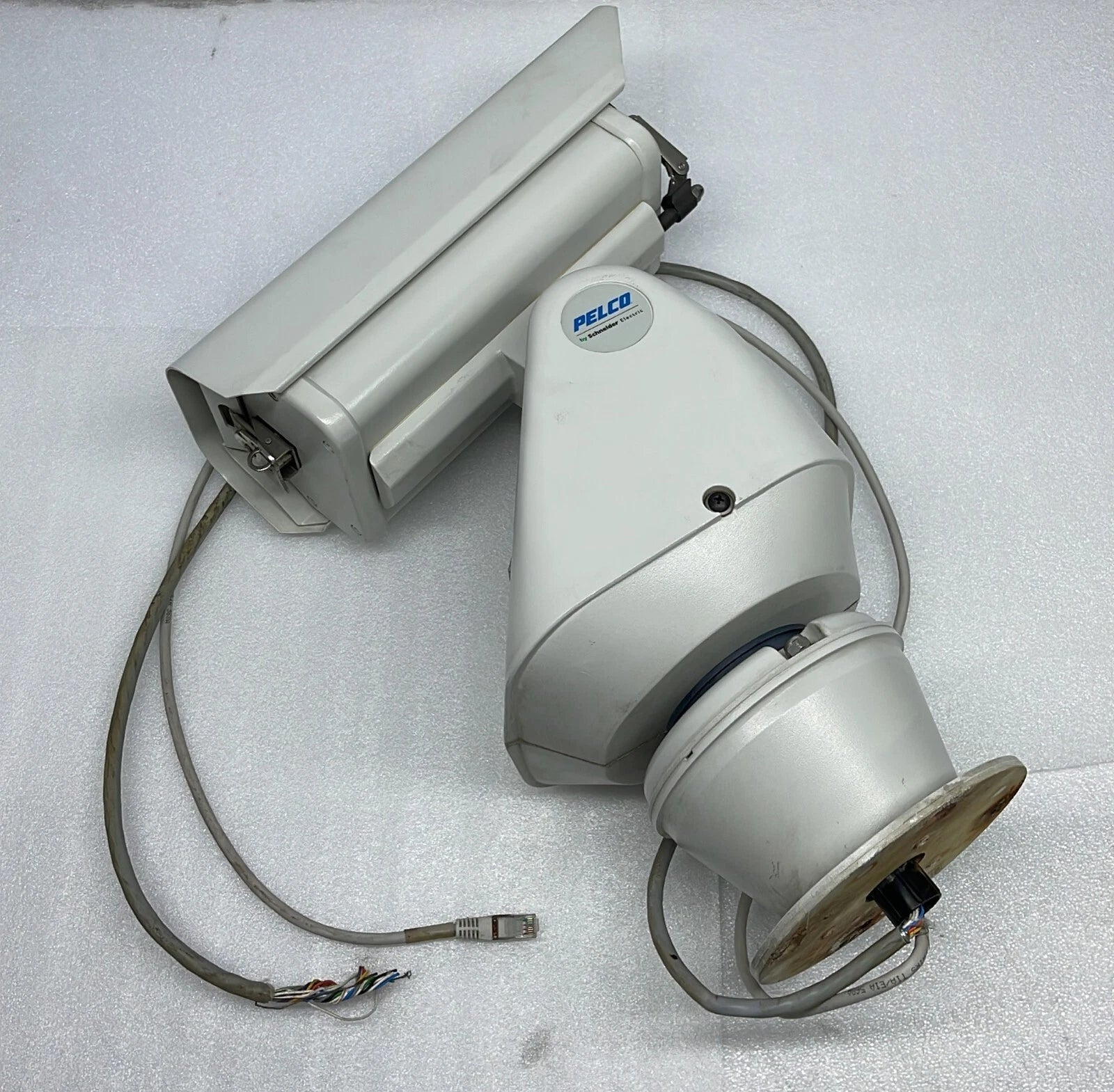 PELCO Esprit ES5230-12N full assembly view