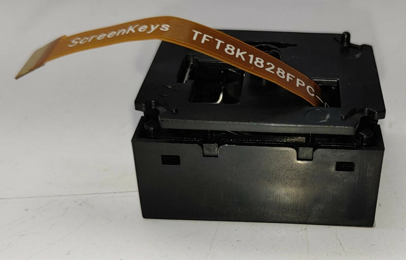 [LOT OF 4] SCREENKEYS TFT8K1828FPC-C2-E