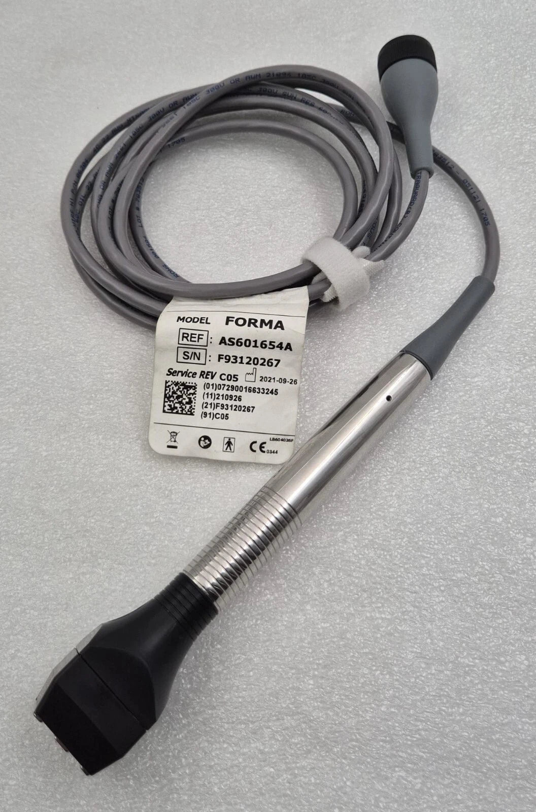 InMode FORMA AS601654A applicator handpiece with cable