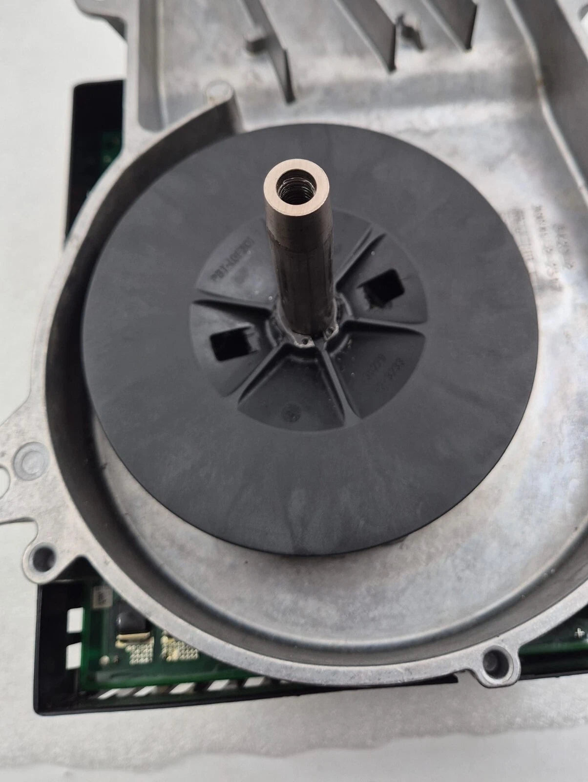 Ebmpapst M3G084-FA22-16 4000274 Centrifugal Fan Motor 450W 100-240VAC