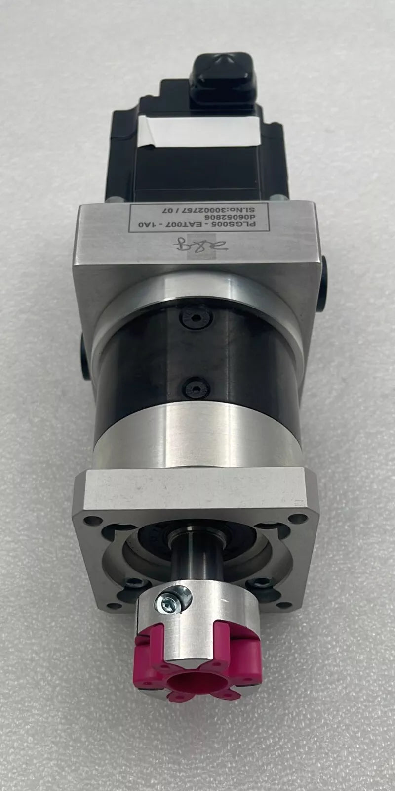 YASKAWA SGM7J-02AFA61 AC SERVO MOTOR 200V PH-3 1.6A 250Hz W/ Gear PLGS005-EAT007