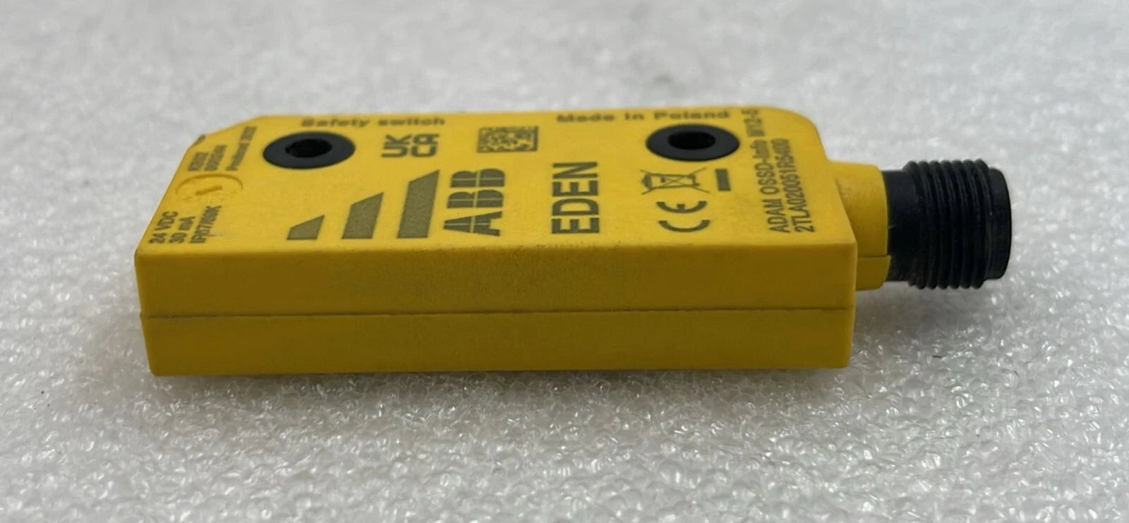 ABB EDEN Safety Switch ADAM OSSD-info M12-5  2TLA020051R5400 EVA 2TLA020046R0800