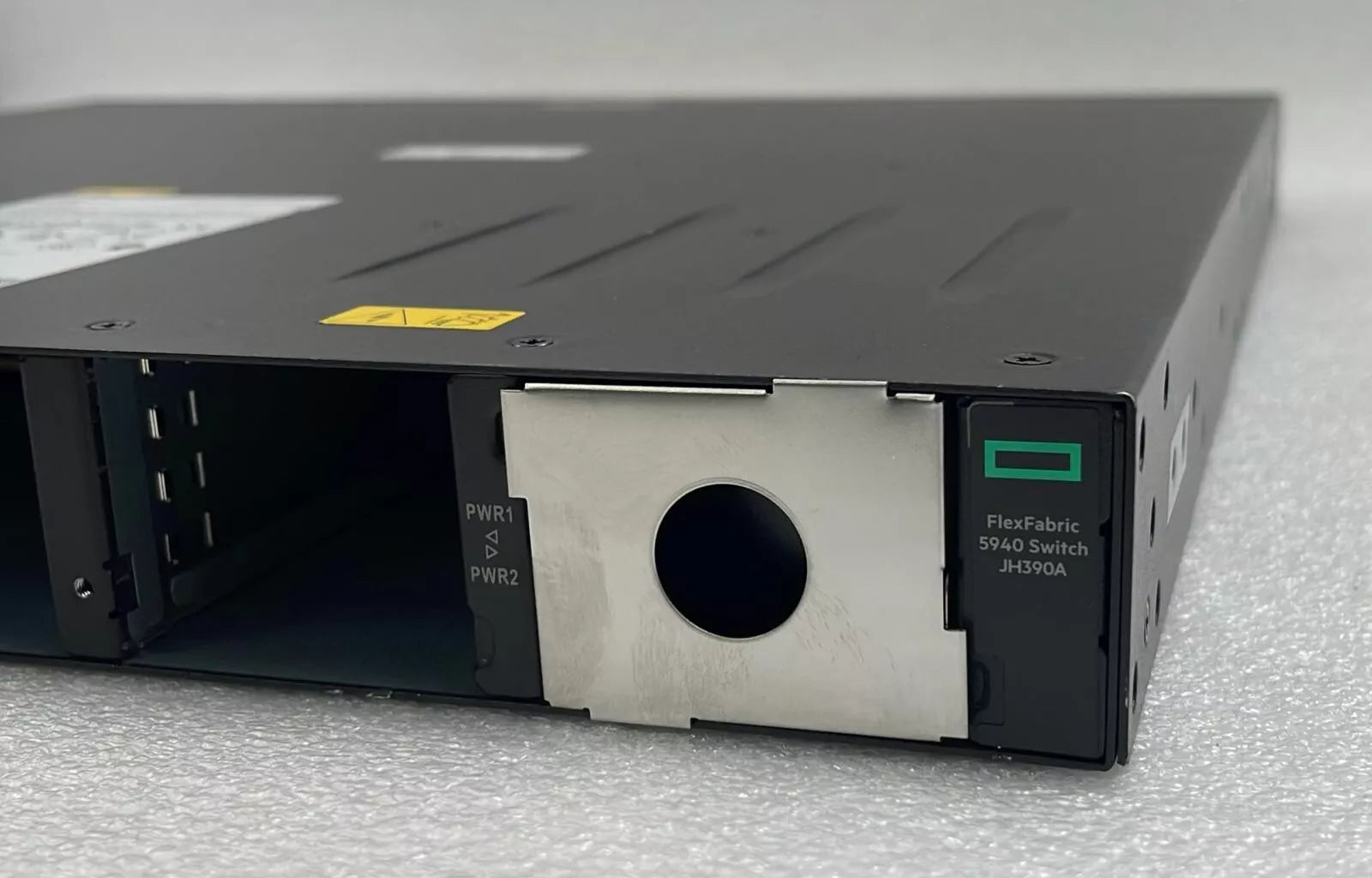 HPE FlexFabric 5940 Switch JH390A 48SFP+ 6QSFP28