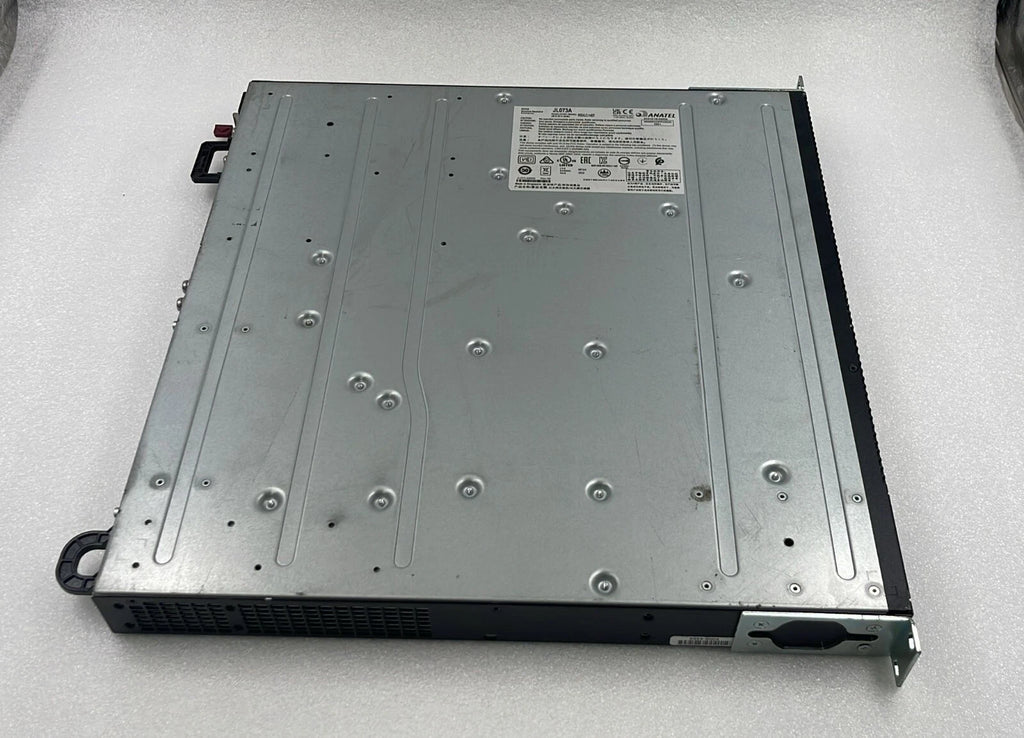 HPE Aruba 3810M JL073 24Port PoE+ Switch