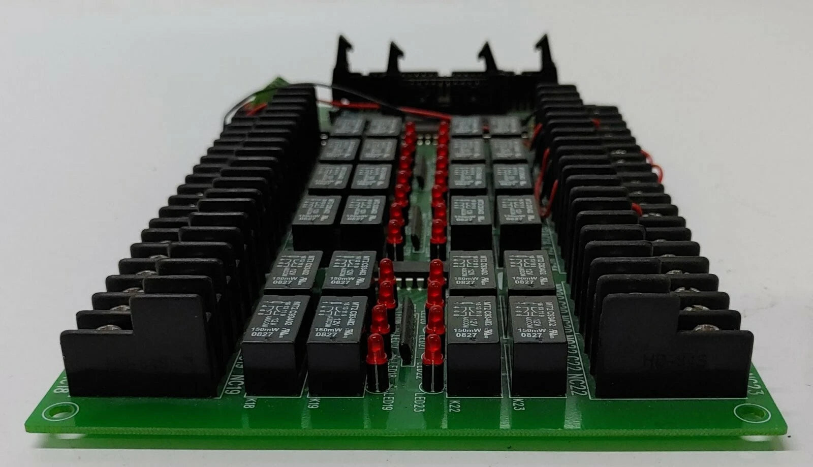 Advantech PCLD785 REV.A1 02-2 24/16 CHANNEL RELAY OUTPUT BOARD