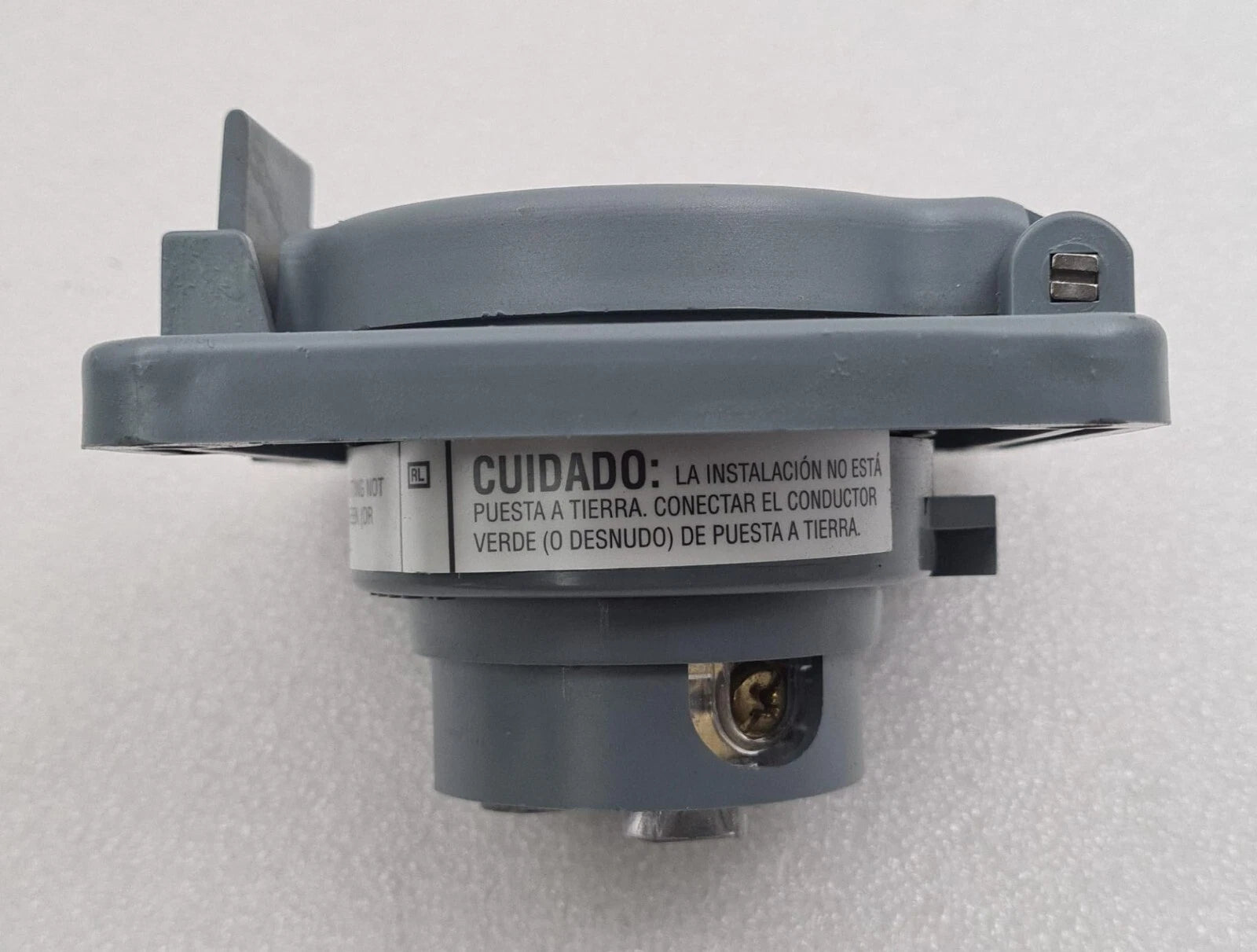 HUBBELL HBL2640SW Watertight Safety-Shroud Twist-Lock Receptacle 30A 480V 3-Wire