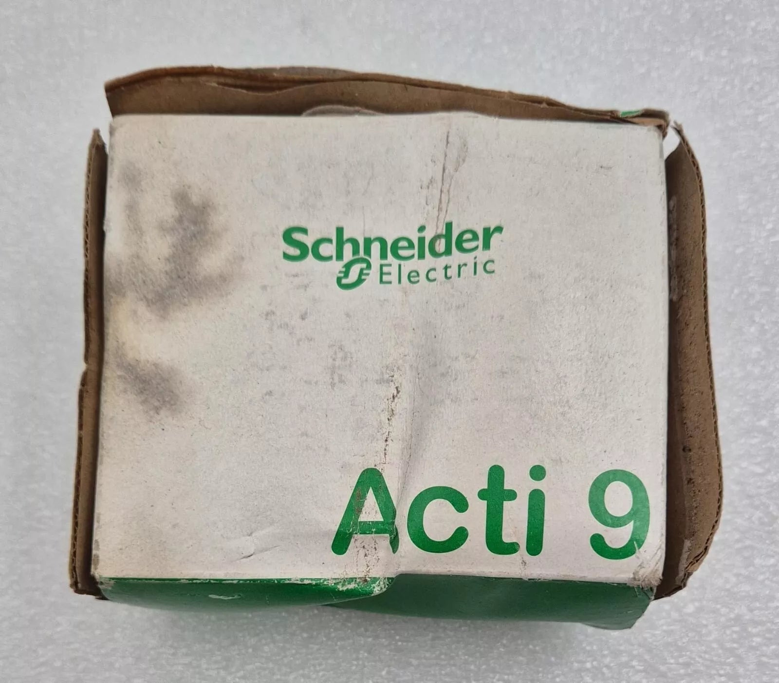 NEW - Schneider Electric Acti 9 iID A9R08263 Circuit Breaker 2P 63A 30mA-A 110V