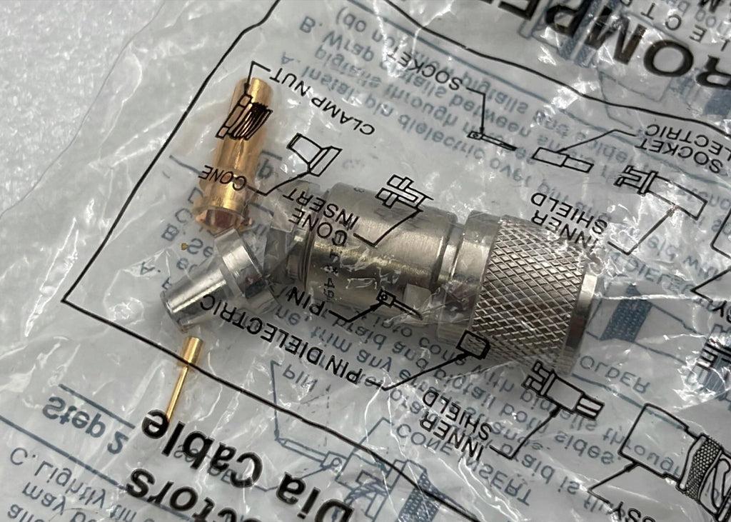 [LOT 7 PCS] Trompeter 70 Series Wrench Crimp PL375-7 Triax Connectors