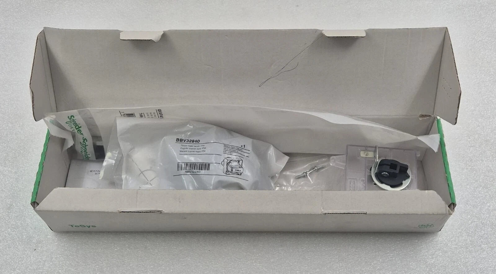 *NEW* Schneider GV3APN01 Circuit Breaker Rotary Handle Kit Black Handle GV3P/L