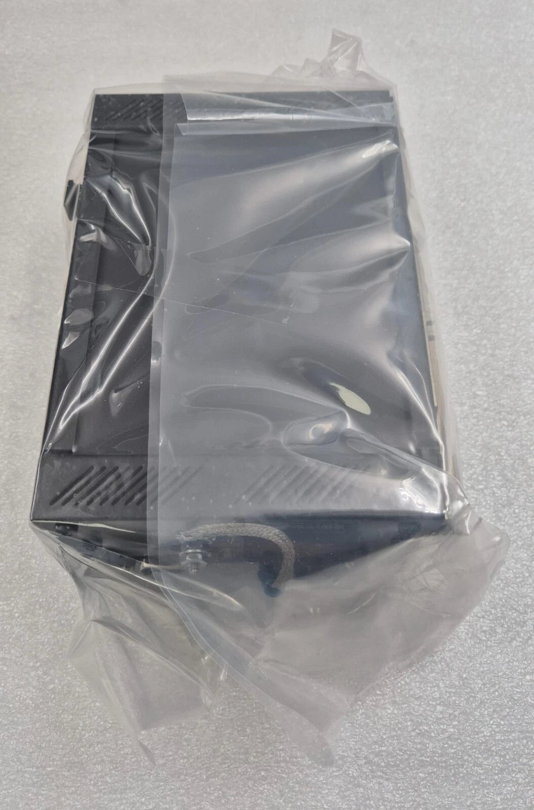 *NEW* SIEMENS RUGGEDCOM RS900NC 32M Industrial Ethernet Switch 6GK60900AS130BA0