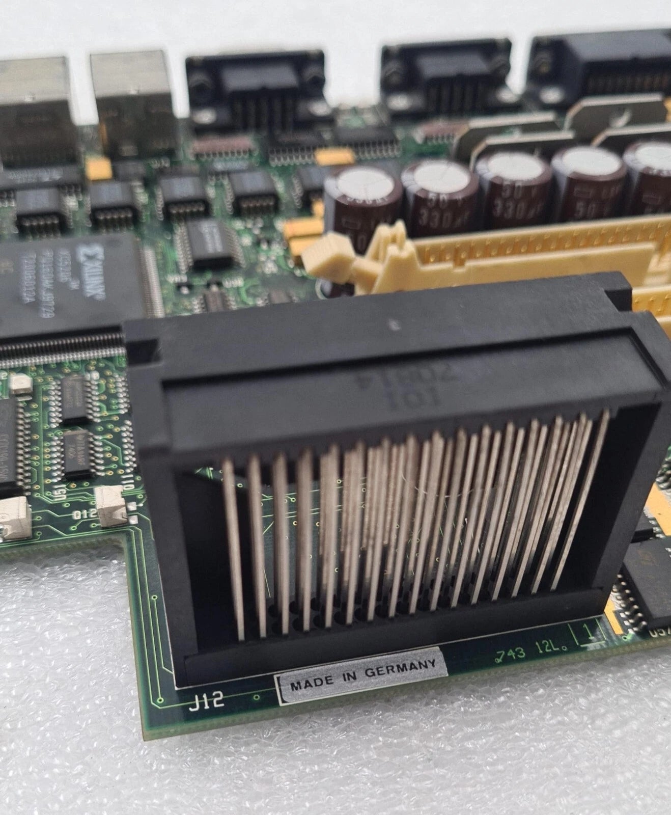HP Agilent G1329-66500 card edge connector detail