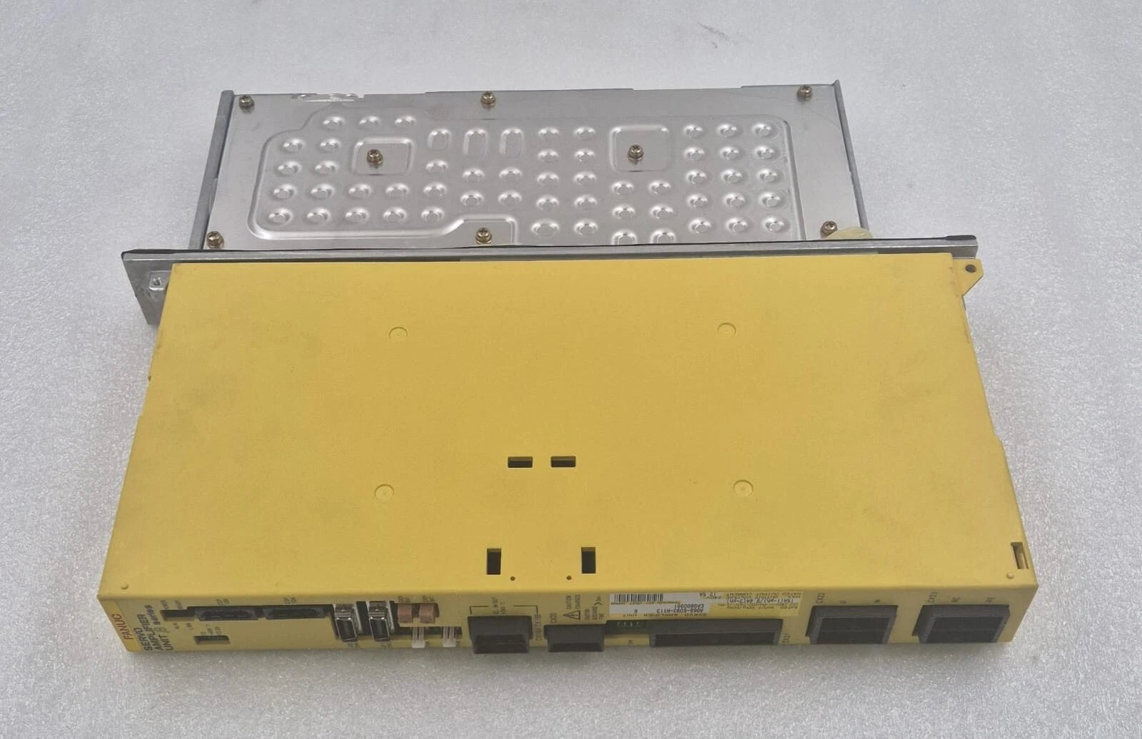 FANUC A06B-6093-H113 B Series Servo Amplifier Unit Yamanashi  401-0597