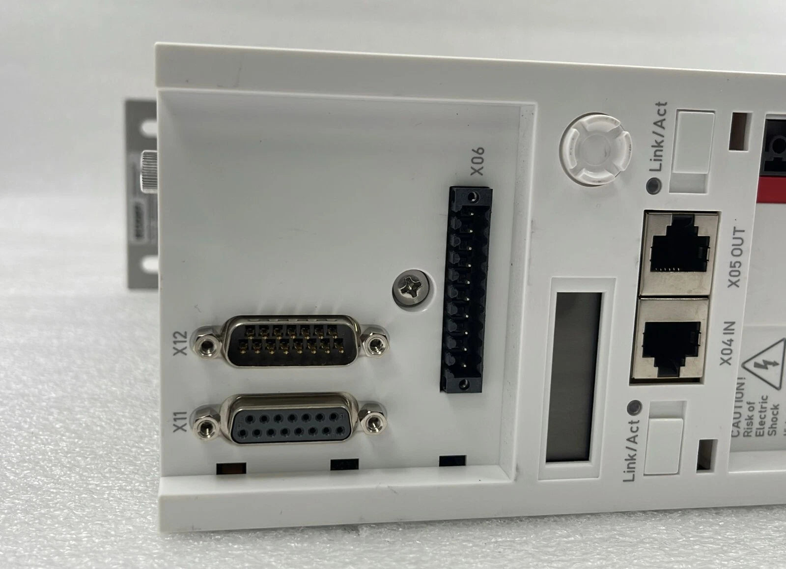 BECKHOFF AX5106-0000-0200 Digital Compact Servo Drive 1-channel W/ AX5805