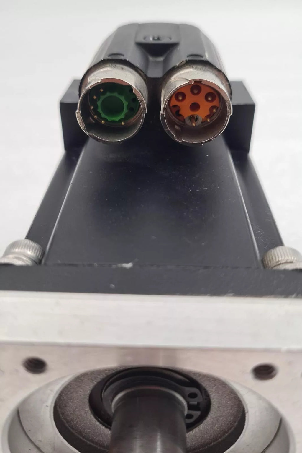 B&R Automation 8LVA23.R0015D000-0 Synchronous Servo Motor