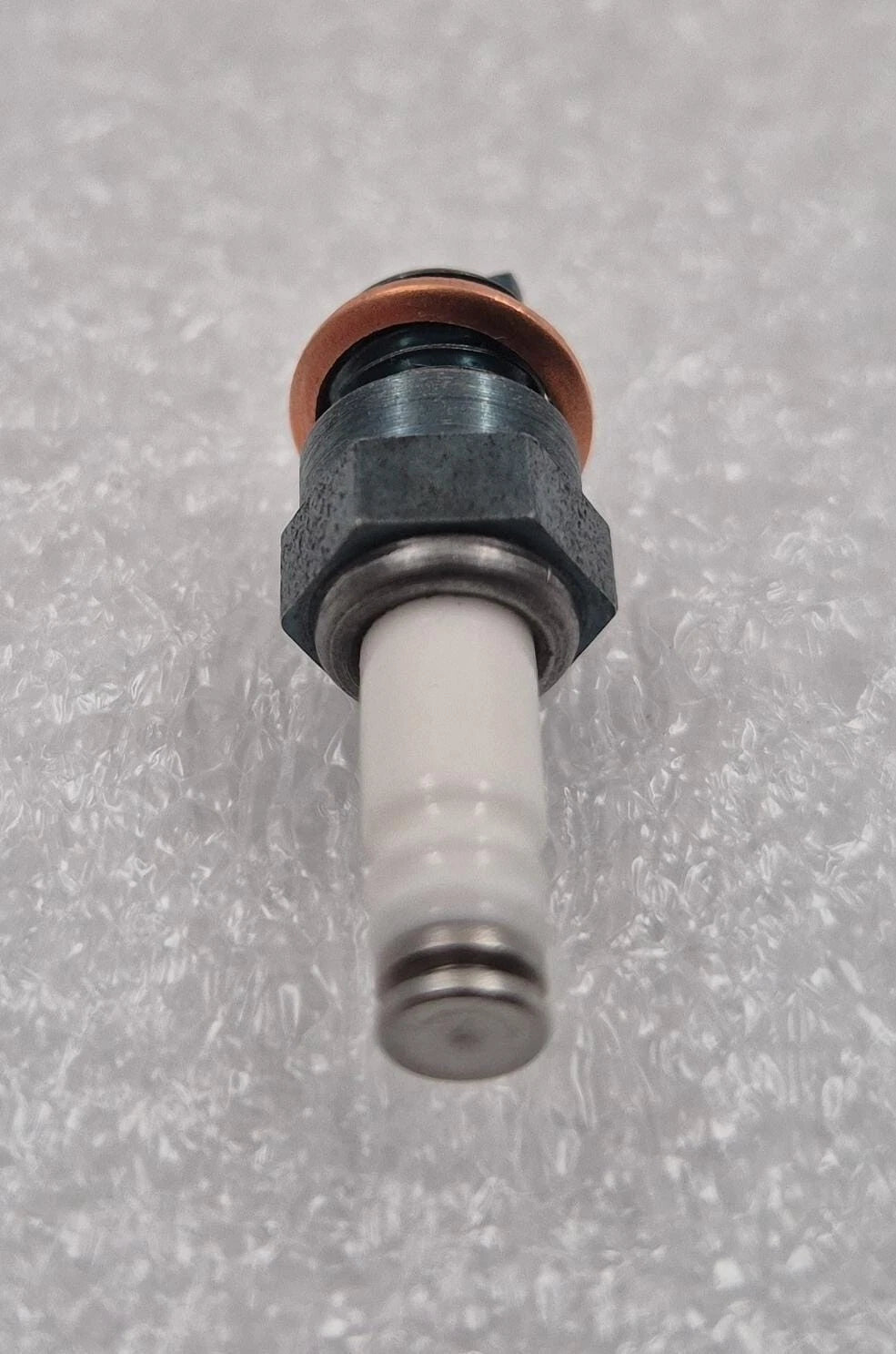 [LOT 8 PCS] NEW - AERO R3 ENGINE PLUG RIMFIRE VR2 Mini Spark Ignition Plug