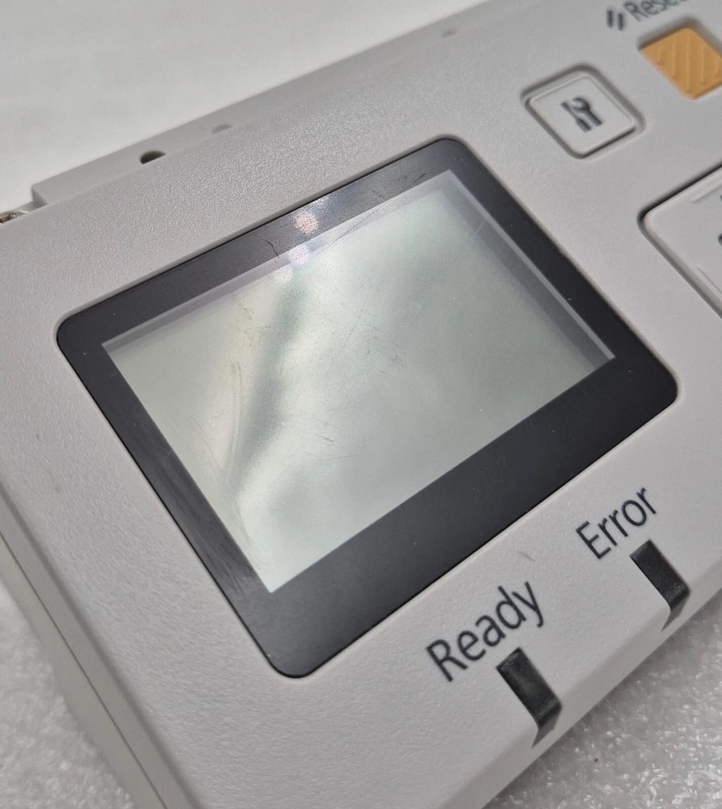 Epson EU-228 LCD screen close-up Ready Error indicators
