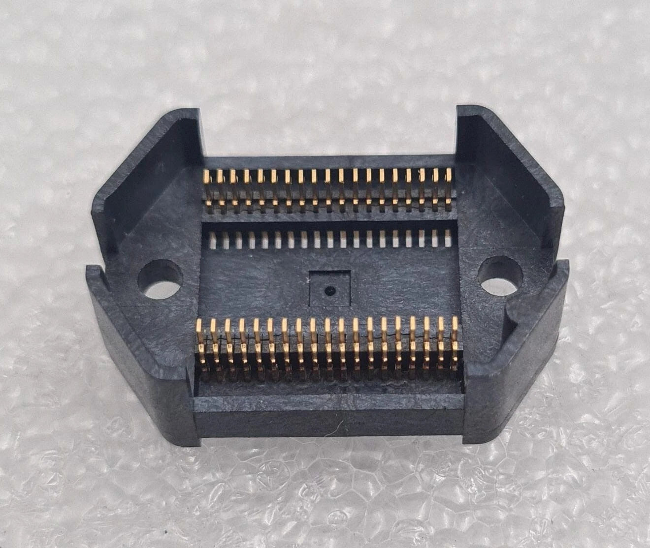 Renesas IECUBE RL78 QB-RL78I1A in-circuit emulator with power adapter for RL78 MCUs