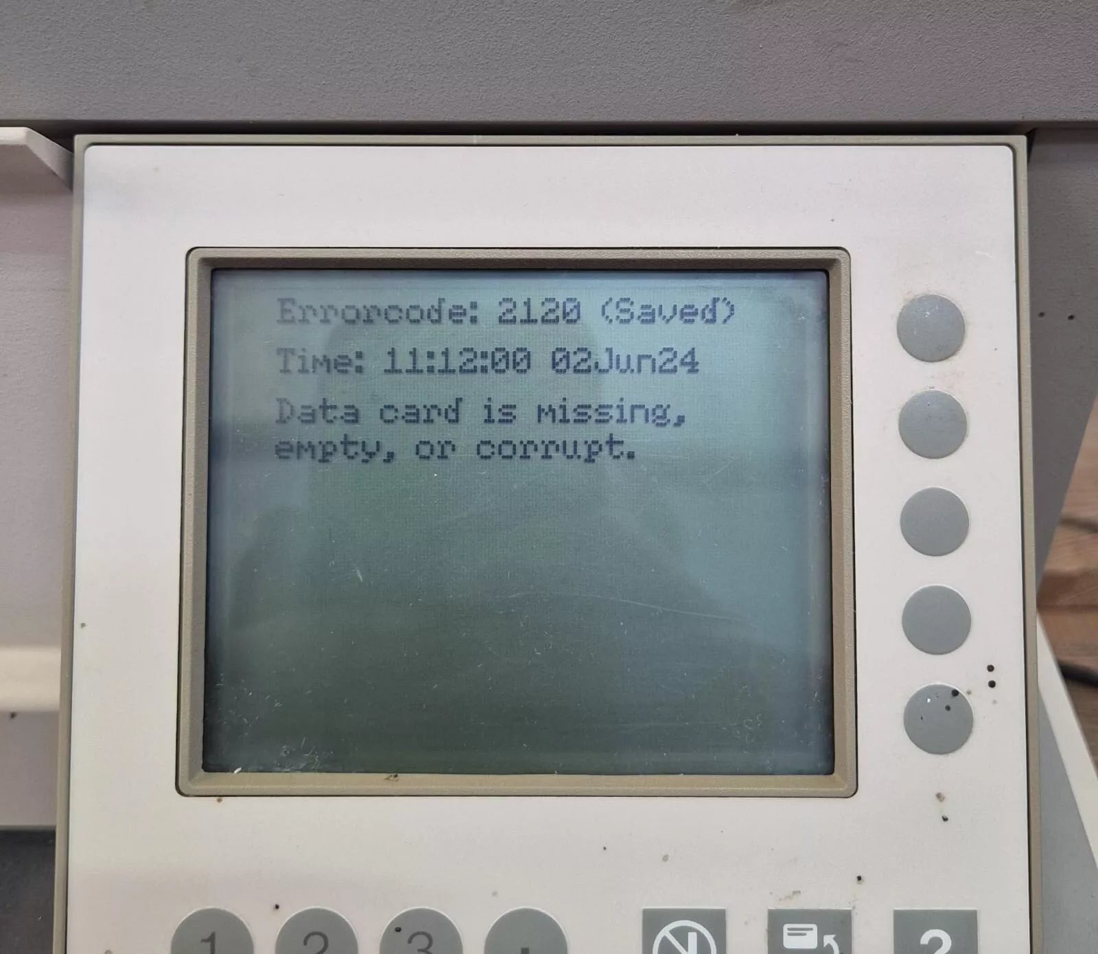 Biomerieux MINI VIDAS 12 Compact Immunoassay Microbial Analyzer **AS-IS**