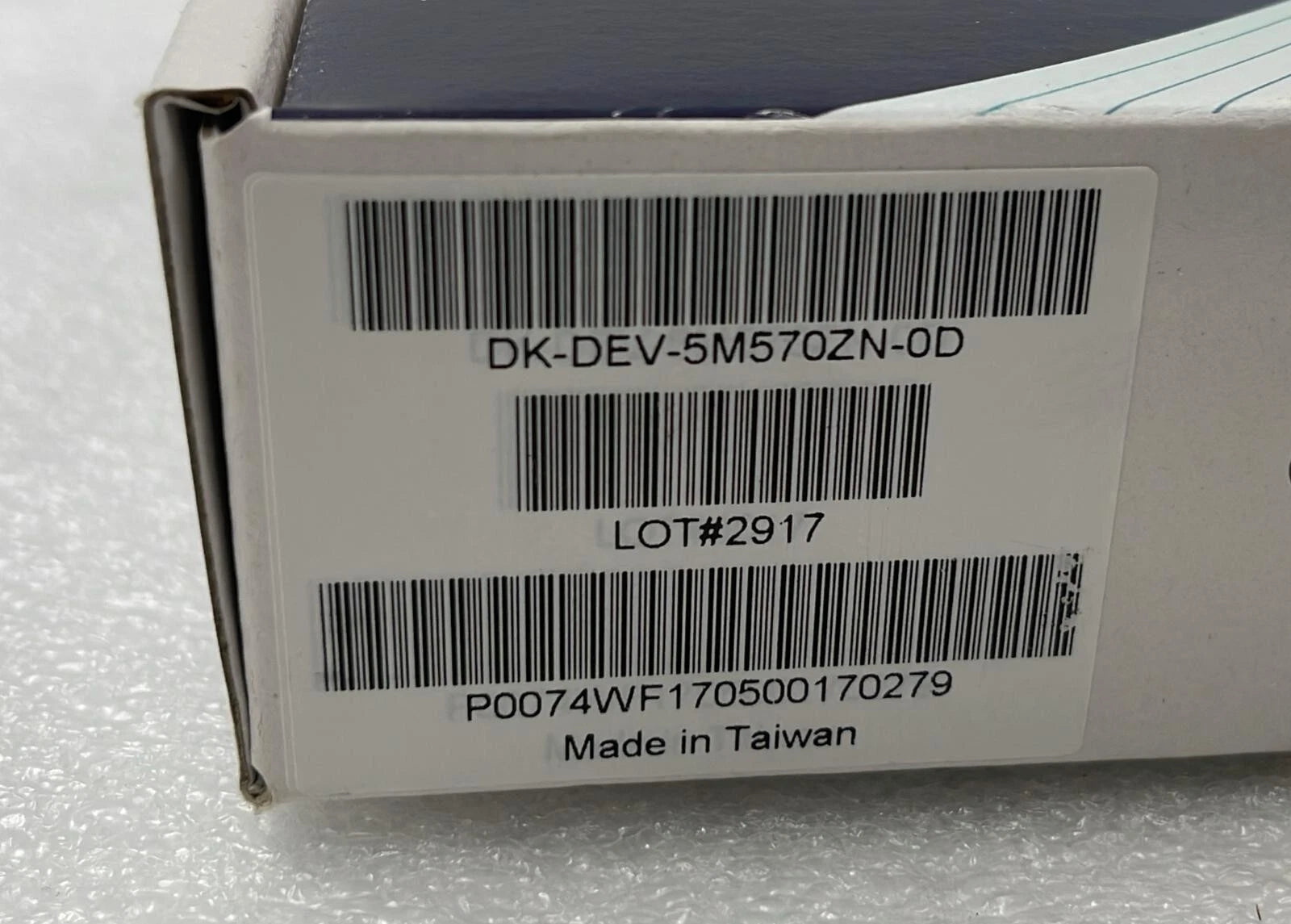 Altera MAX-V CPLD Development Kit DK-DEV-5M570ZN **NEW SEALED**