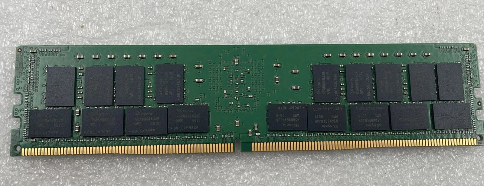 [LOT 4 PCS] SK Hynix 32GB 2Rx4 PC4-2933Y HMA84GR7JJR4N-WM Server Memory RAM