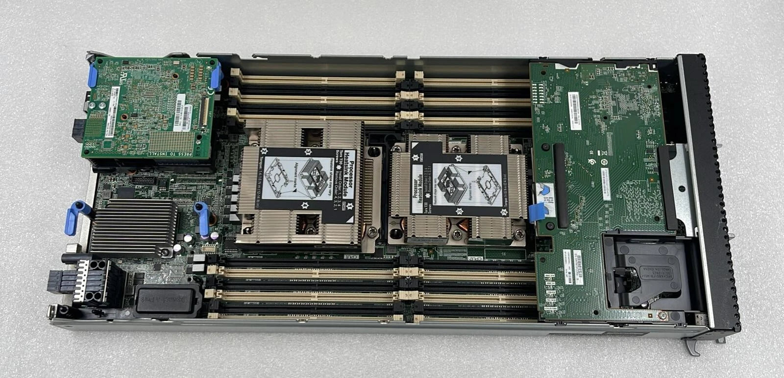 Lenovo SN550 ThinkSystem 7X16-CTO1WW Server Node 01FP030