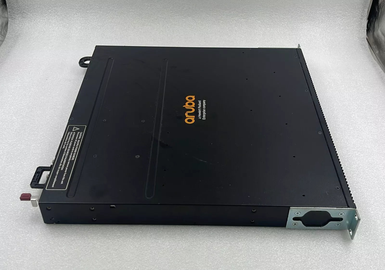 HPE Aruba 3810M JL073 24Port PoE+ Switch