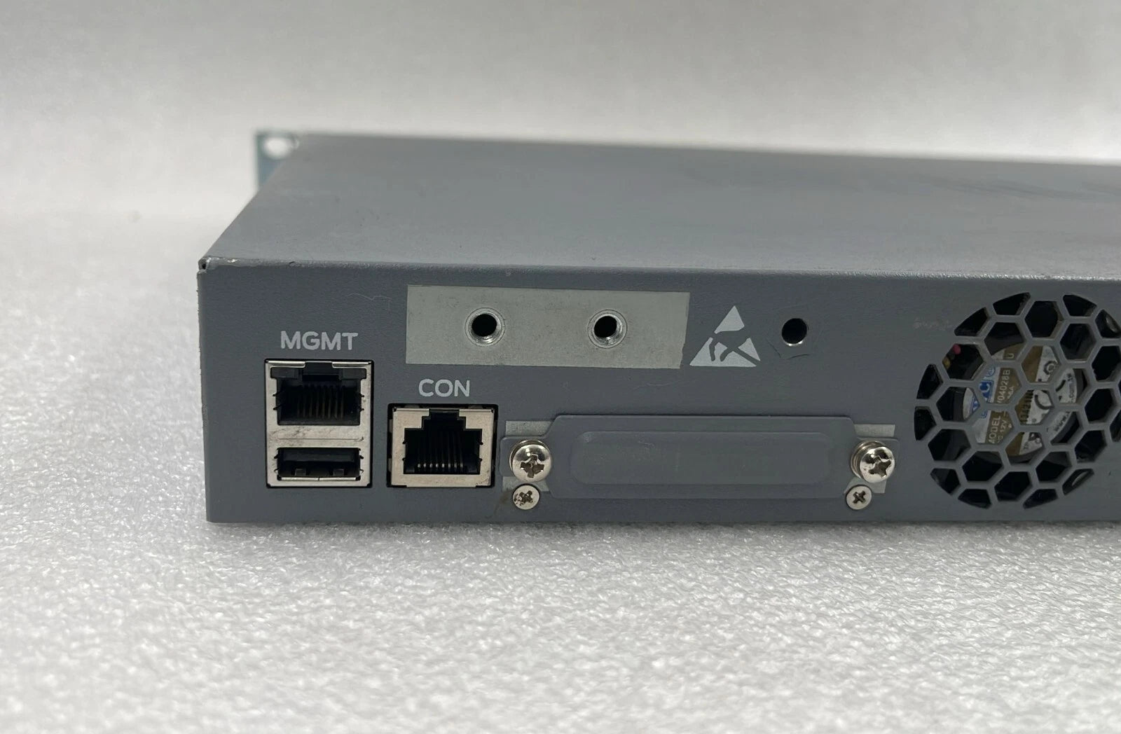 Juniper Networks EX3300 Series Ethernet Switch EX3300-48P 48-Port Gigabit BASE-T