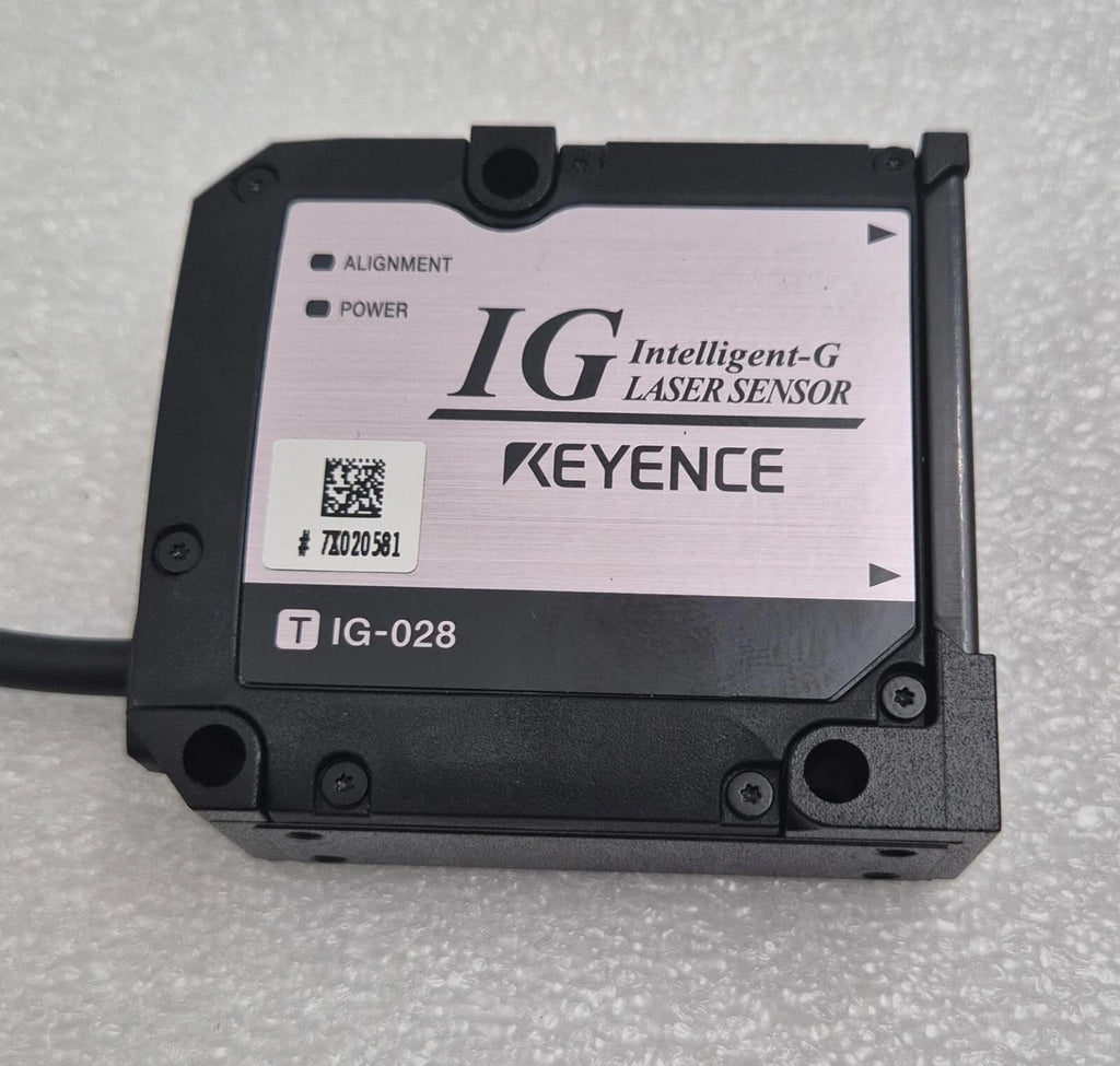 KEYENCE IG Intelligent-G LASER SENSOR TIG-028 T IG-028 TRANSMITTER **NEW**