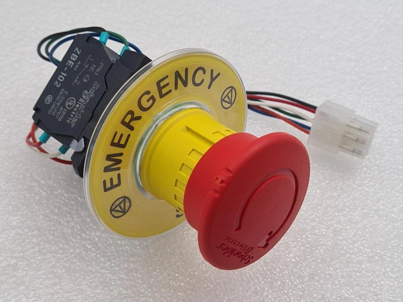 NEW - Schneider Electric Emergency Stop Push Button W/ Contact Block ZBE-102