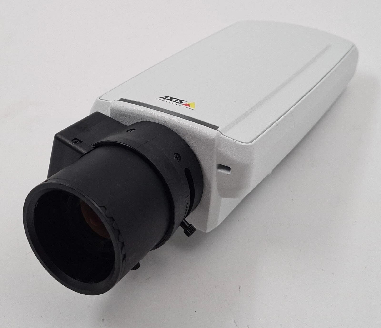 AXIS P1357 0526-001-03 HDTV 1080p IP security surveillance camera