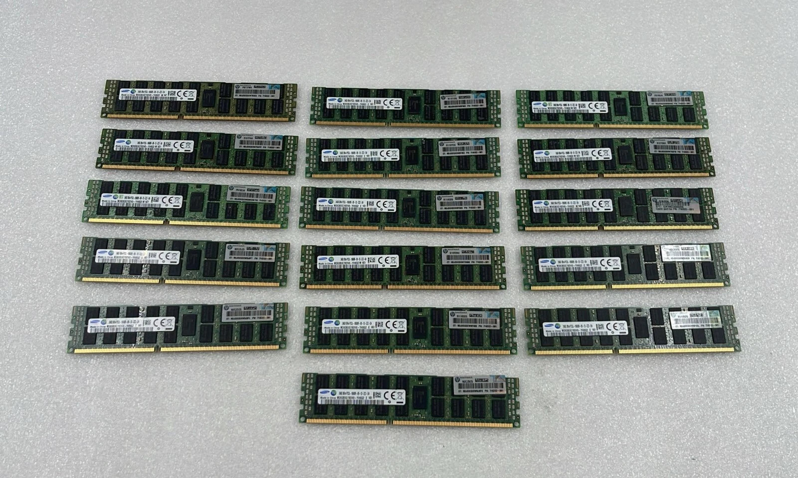 LOT 16 - Samsung 24GB 3Rx4 PC3L-10600R M393B3G70DV0-YH9Q2 DDR3 Server Memory RAM