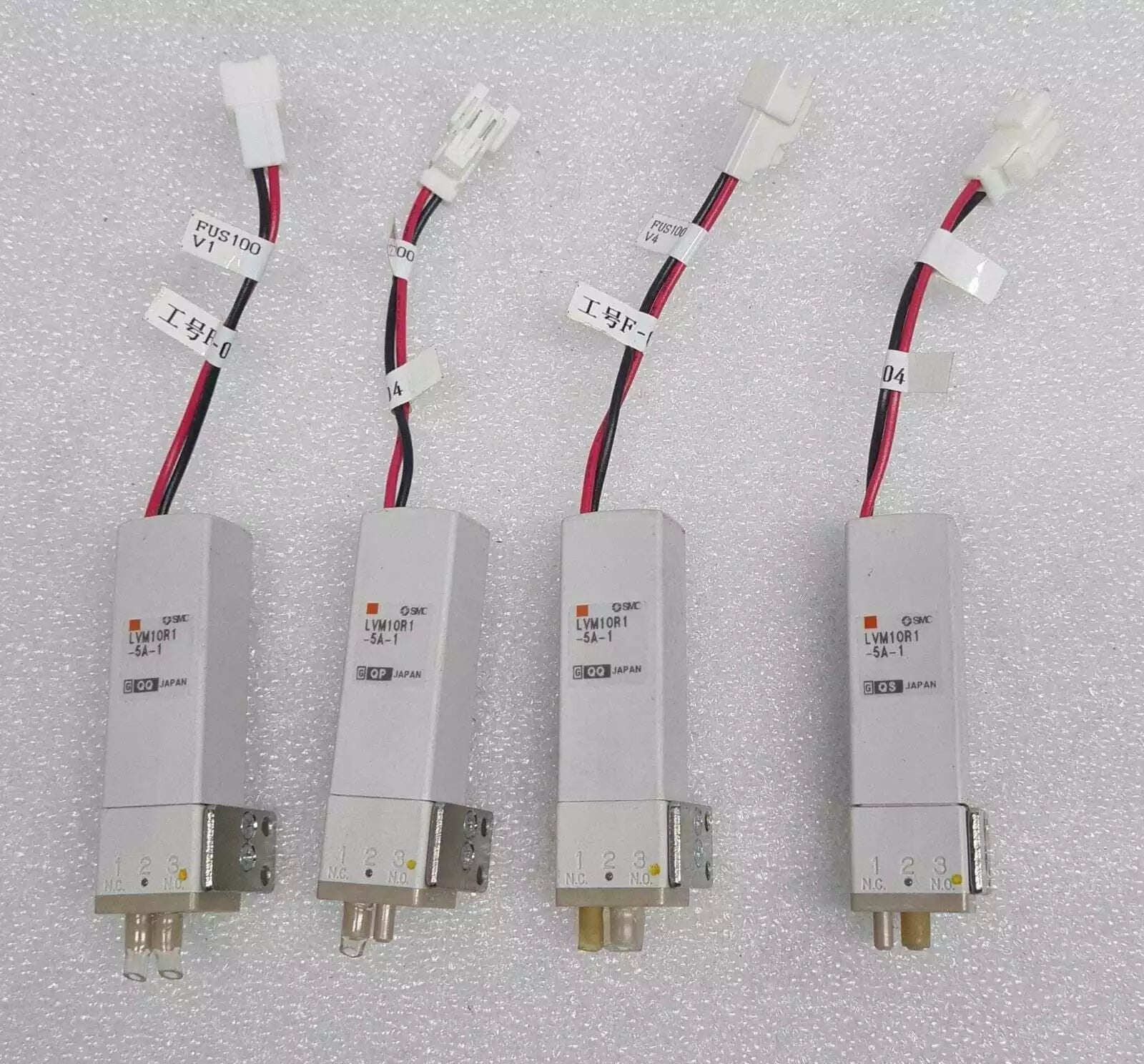 [LOT OF 4 PCS] SMC LVM10R1-5A-1 LVM 10R CHEMICAL VALVE 2 PORT