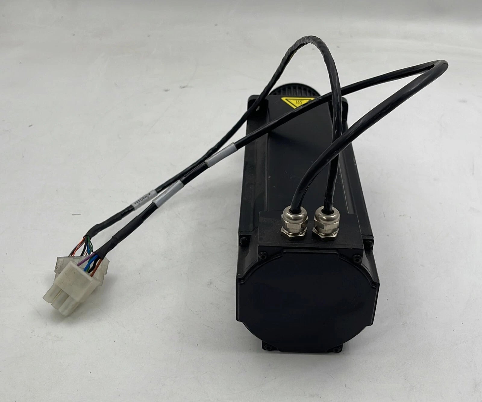 Kollmorgen AKM44S-BSMN1-02 permanent magnet AC servo motor industrial motion control