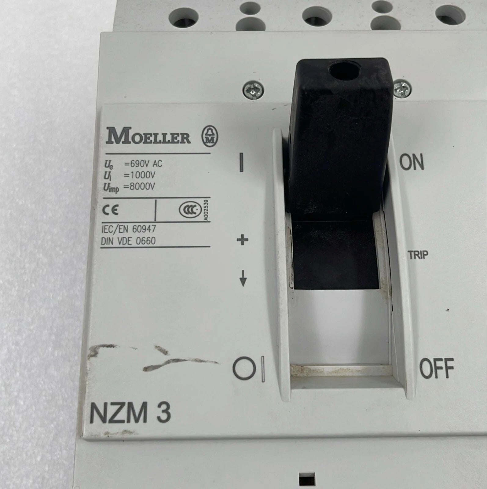 Moeller NZM3 Electronic Circuit Breaker 690v
