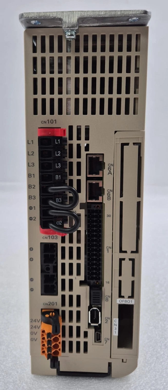 YASKAWA SERVOPACK SGD7S-120DA0B 000F64 Sigma-7 400V 3PH 3kW Amplifier AC Drive