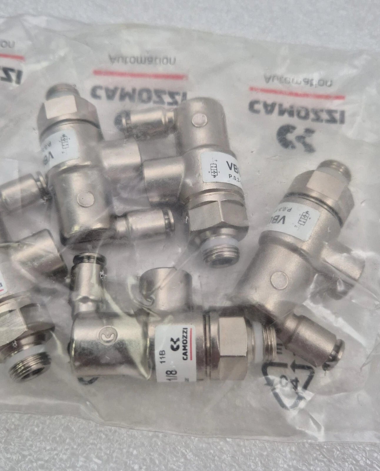 5PCS Camozzi VBU 1/8 30-7710-3056 Unidirectional Blocking Valve *New Sealed Pack