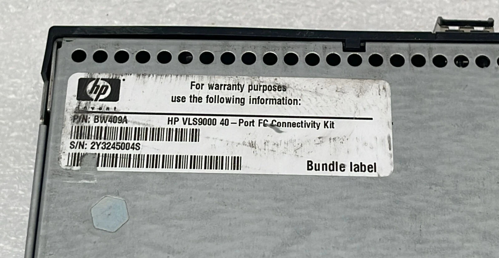 HP StorageWorks VLS9000 8GB FC Switch BW409-63001 20-Port HSTNM-N031