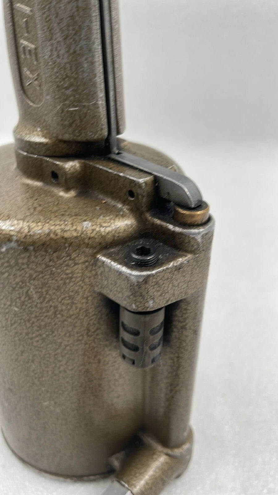 LOBSTER AR-021-EX Hydro Pneumatic Rivet Vacuum System 0.49~0.59 MPa