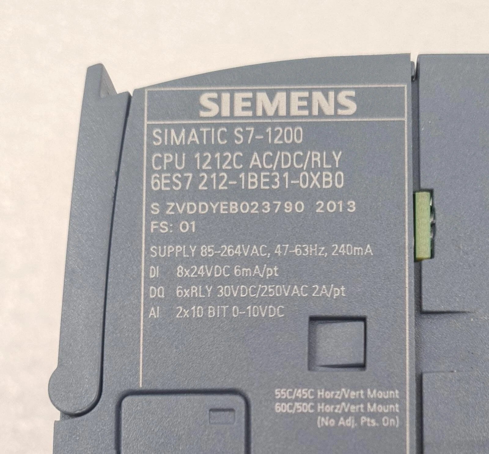 NEW - SIEMENS SIMATIC S7-1200 CPU 1212C AC/DC/RLY 6ES7 212-1BE31-0XB0 Module